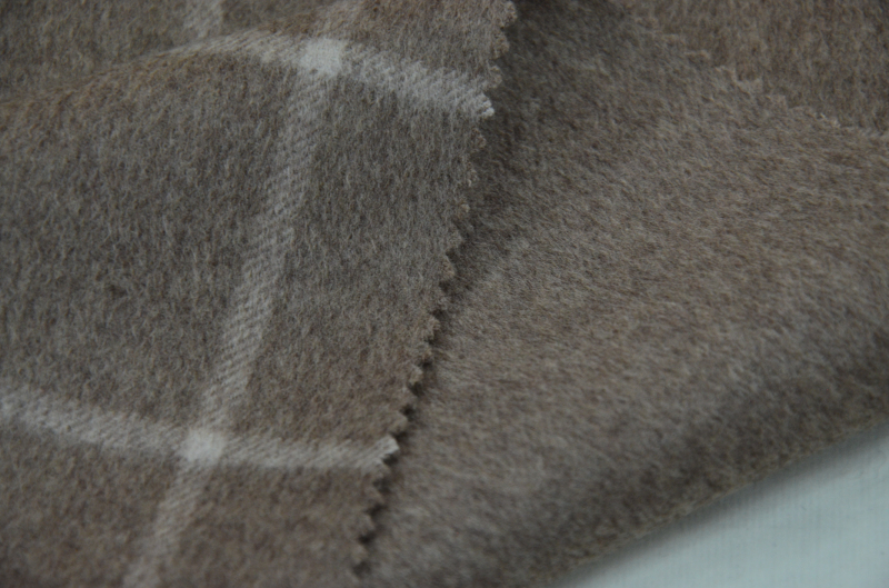 Wool cashmere blend